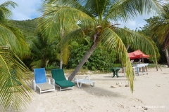 einsamer_strand_antigua