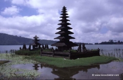 bali-lake-bratan