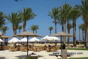 Strand im Grand Makadi Hotel