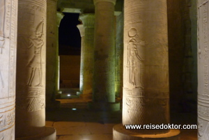 Säulen im Kom Ombo Tempel