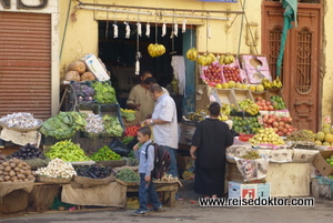 Obst - Gemüsestand in Luxor