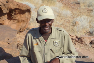 Guide in Twyfelfontein