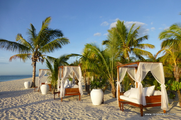 Dinarobin Strandbar, Le Morne