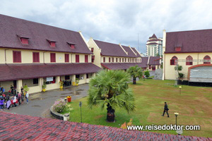 Fort Rotterdam Makassar