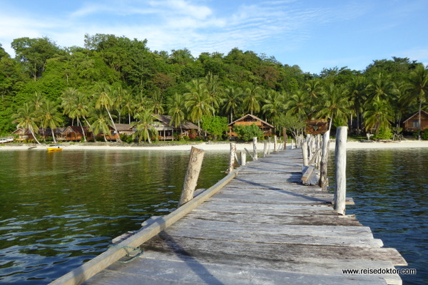 Togian Island Retreat Hotel