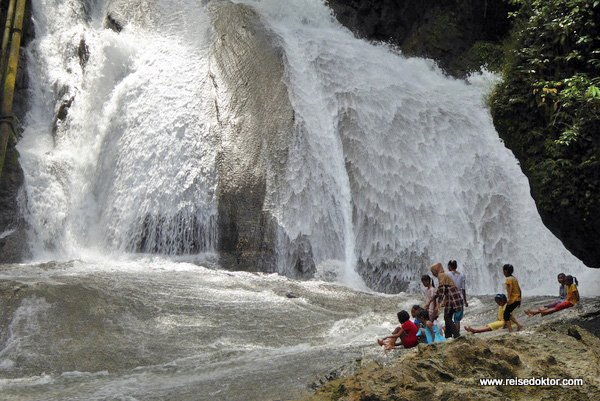 Sulawesi Wasserfall