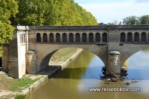 Kanalbrücke in Bézier