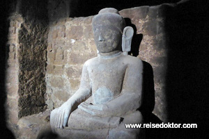 Mrauk U Koe Thaung Tempel