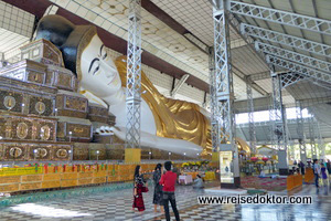 Bago: Liegender Buddha